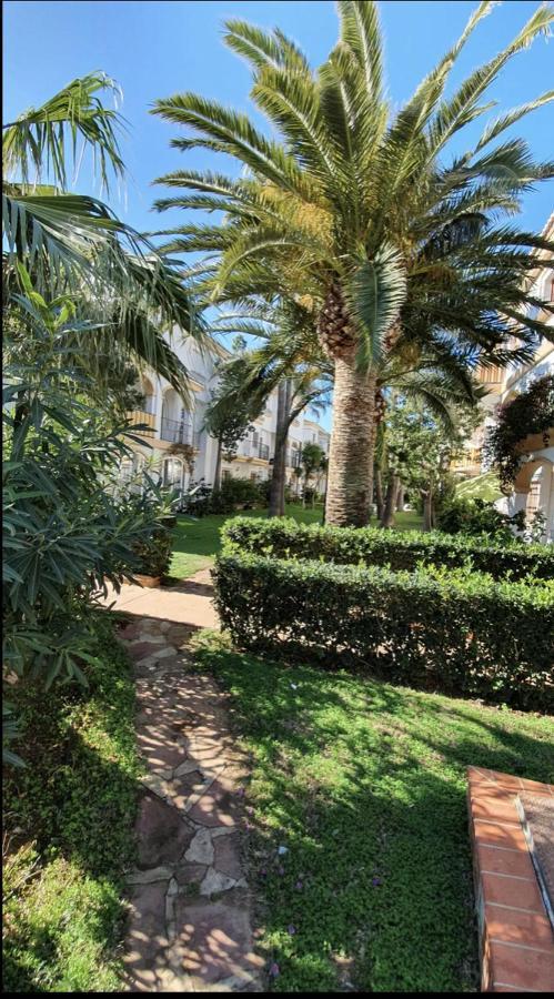 Lovely Apartment In Denia; El Patio Exterior foto
